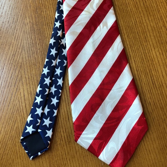 Other - Men’s (or ladies) tie, American flag design